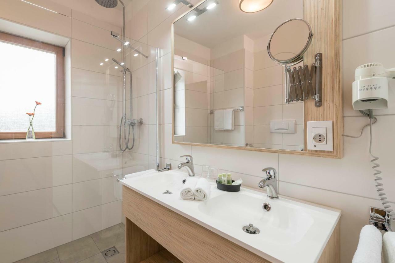 Hotel Bamboo Haupthaus Колдрано Екстериор снимка